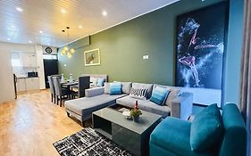 The Greens Luxury Apartment
